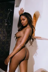 Проститутка Naomi